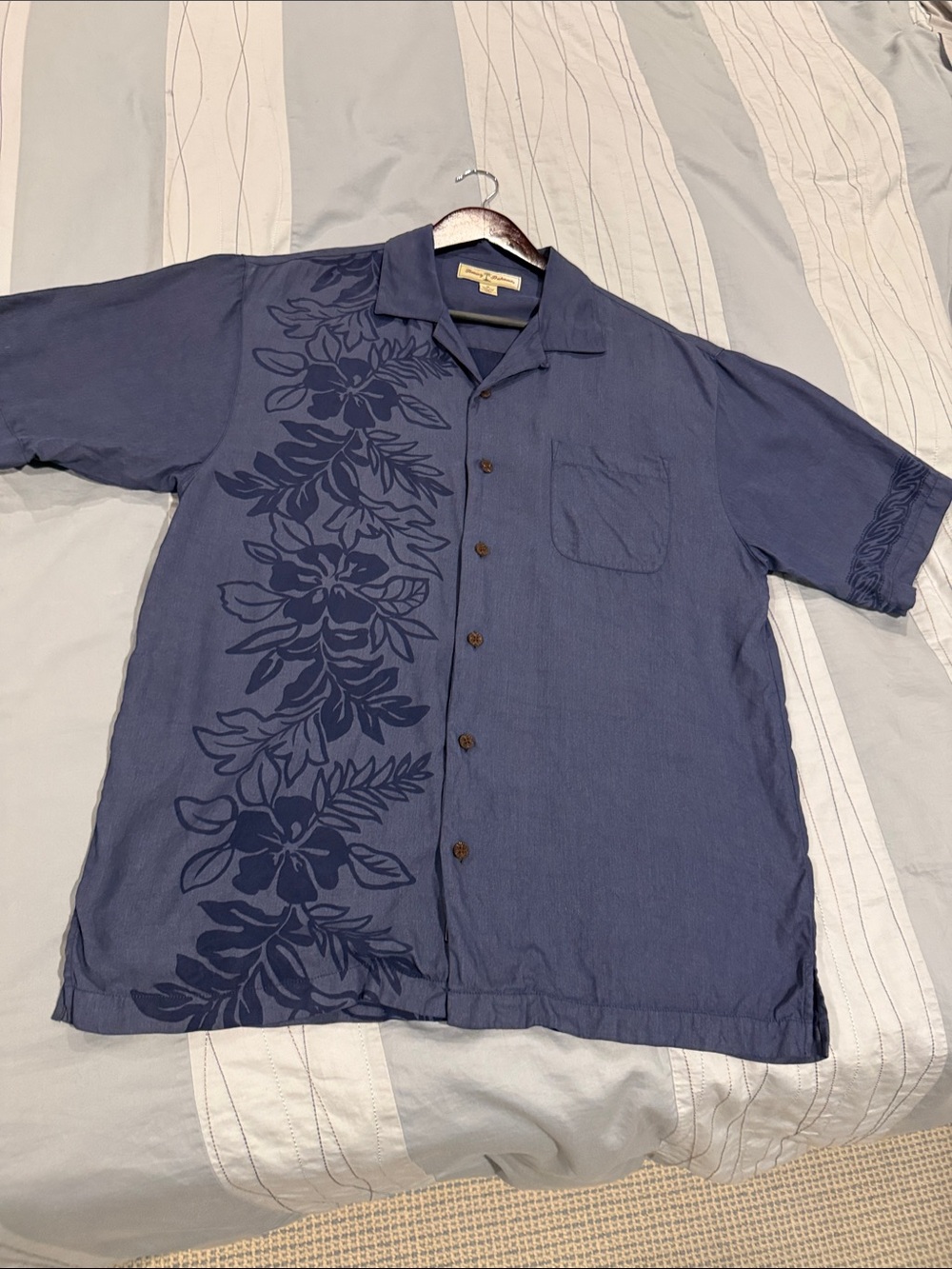 Tommy Bahama Navy Blue Floral-Panel All Silk Short-Sleeve Camp Shirt size L